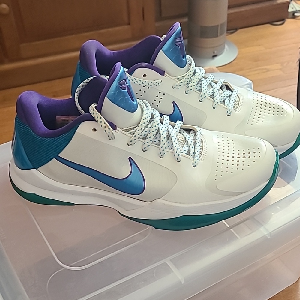 Nike Kobe 5 Draft Day Sneaker